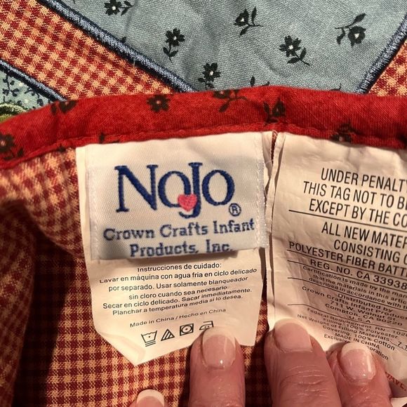 NoJo Crown Crafts Quilt Noah’s Ark Beautifully Done Patchwork Squares - Picture 10 of 11